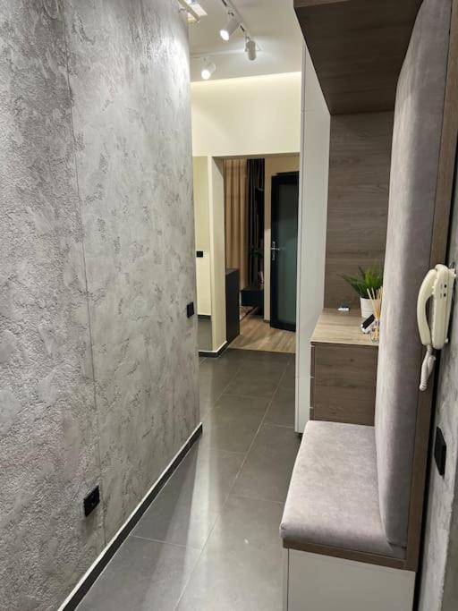 Ath Modern Homes - Luxury Apartment In The City Center Iasi Buitenkant foto